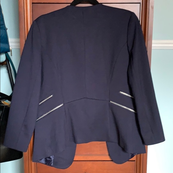 NWT - Navy blue blazer with silver zipper details - Picture 5 of 7